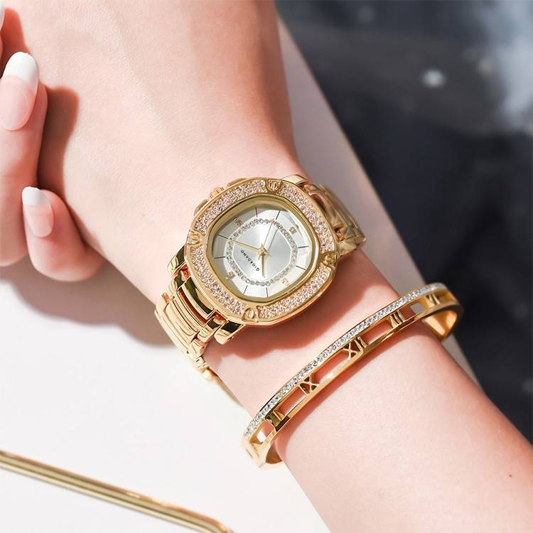 Giordano Analog Dress Watch For Women With Square Dial, Crystal-Accented Bezel And Stainless Steel Strap : GZ-60109-22