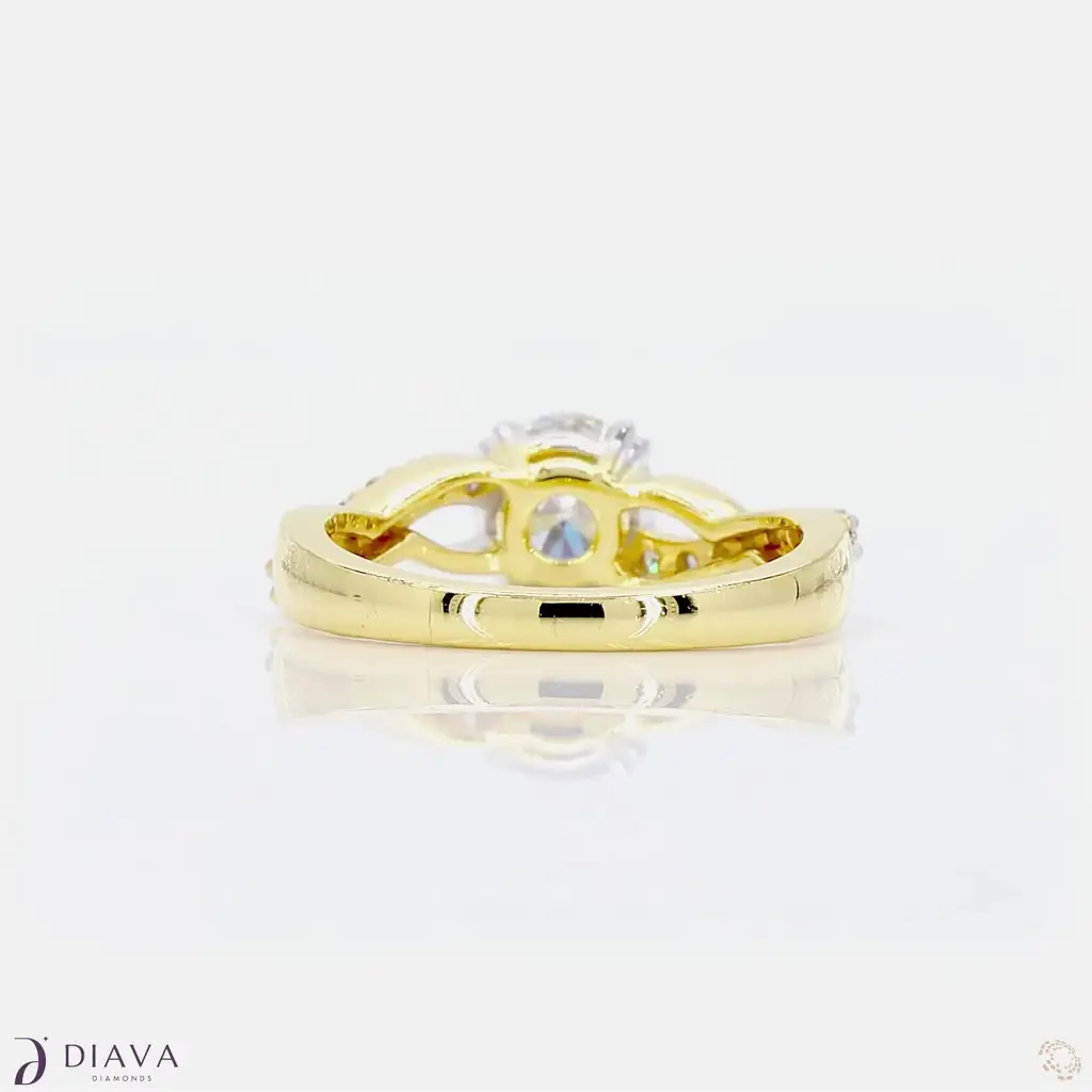 Dual Tone Round Solitaire Ring : DualToneRoundSolitaireRing