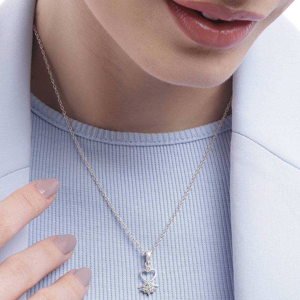 artificial jewellery