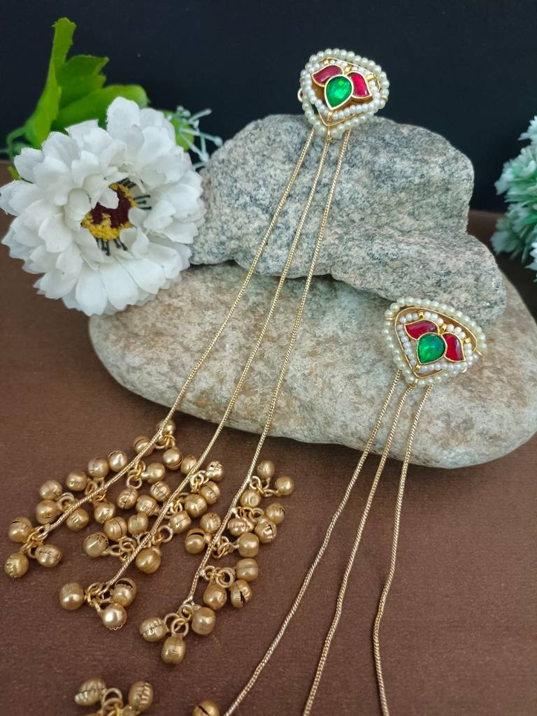 Brass-Plated Pachi Kundan Studded & Beaded Geometric Kashmiri Drop Earrings : VS105320