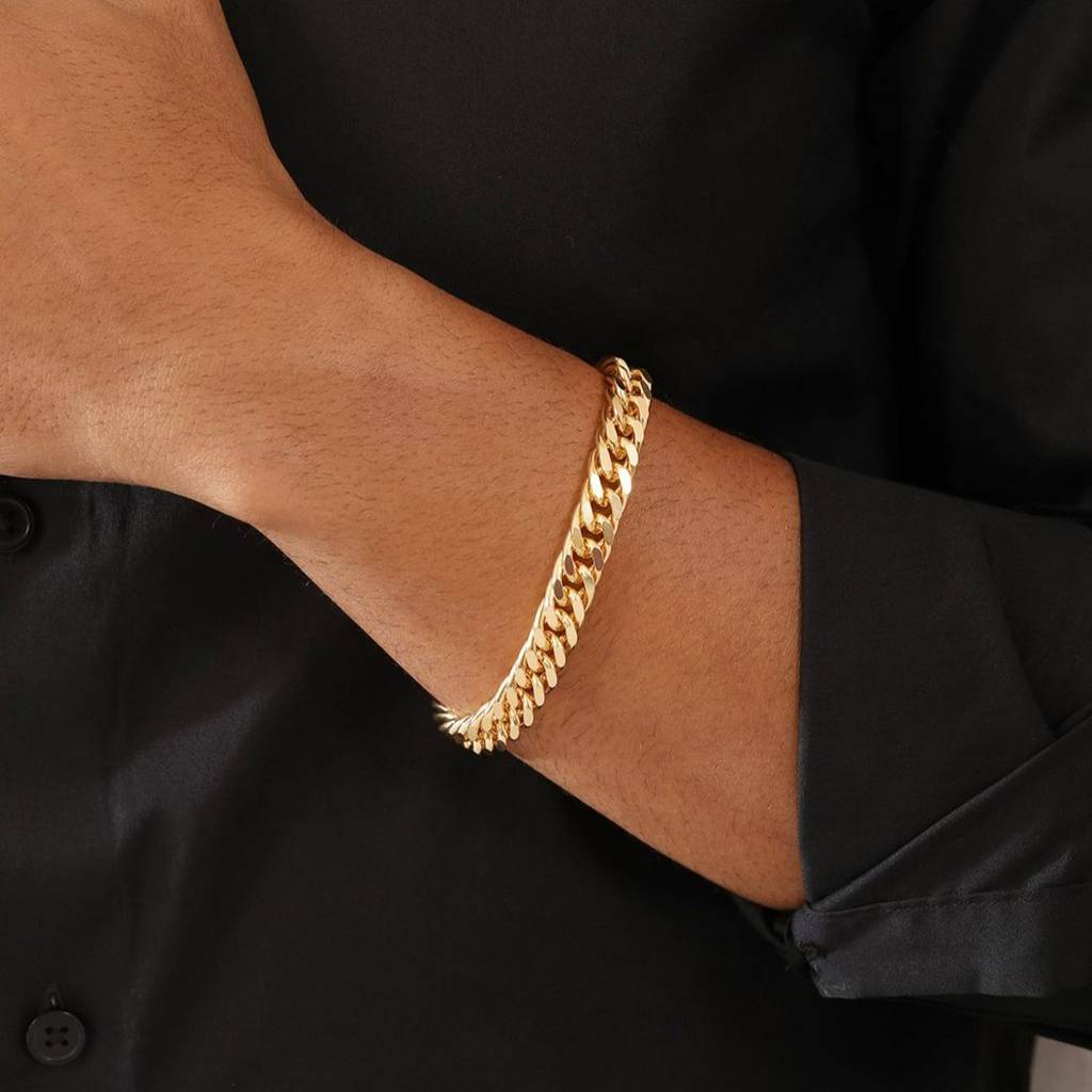 Golden Elegance Men'S Curb Chain Bracelet : M-BR-80424-8-7-G