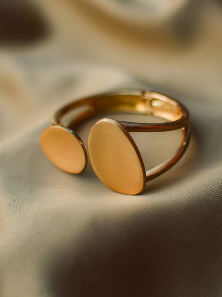 Sculptural Matte Combo Braclet – Set Of 2 | 18K Gold Plated Stainless Steel : CBR011SMC