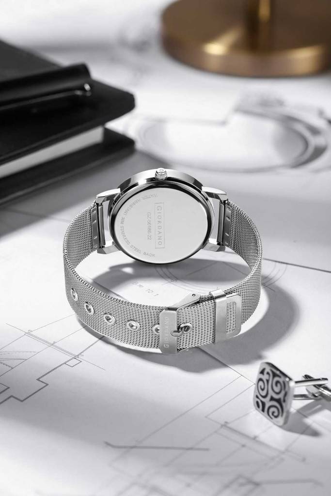 Giordano Classic Analog Quartz Watch For Men Â Mesh Metal Strap, Minimalist Dial With Roman Numerals, Slim Ele : GZ-50186-22