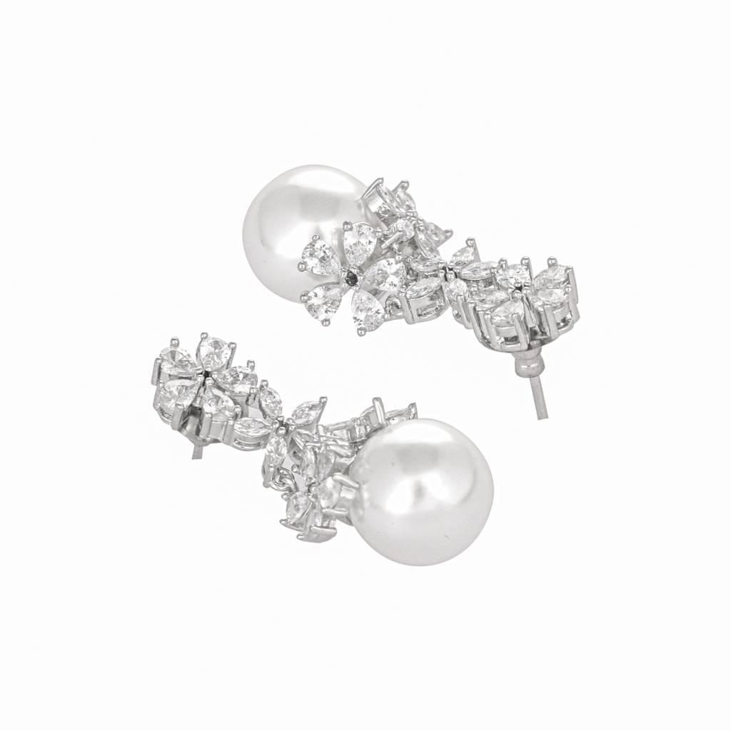 Pearl & Sparkle Anti Tarnish Diamond Earrings : YI24A0283E