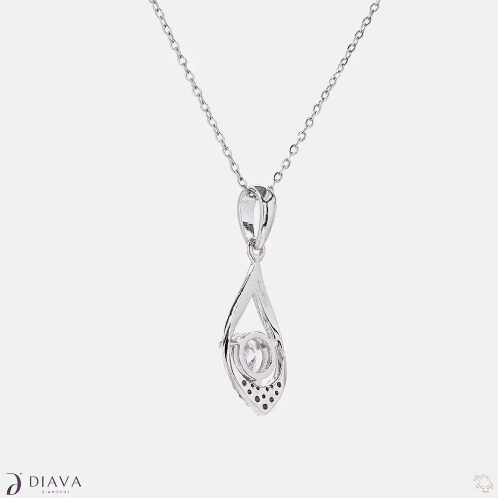 Diamond Dew Pendant : DiamondDewPendant