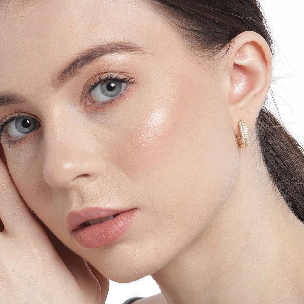 Golden Radiance Gold-Plated 925 Sterling Silver Hoop Earrings : EAR-20317