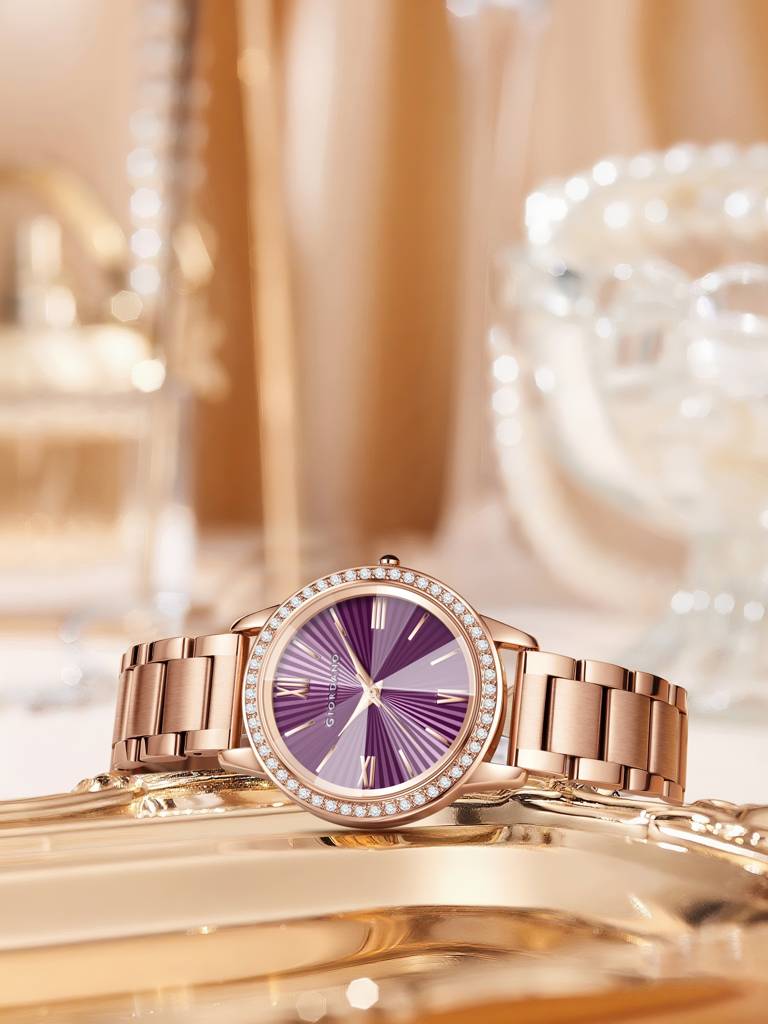 Giordano Classic Watch For Women With Round Diamond Cut Glass Dial, Elegant Stainless Steel Strap With Quartz Mo : GZ-60118-33