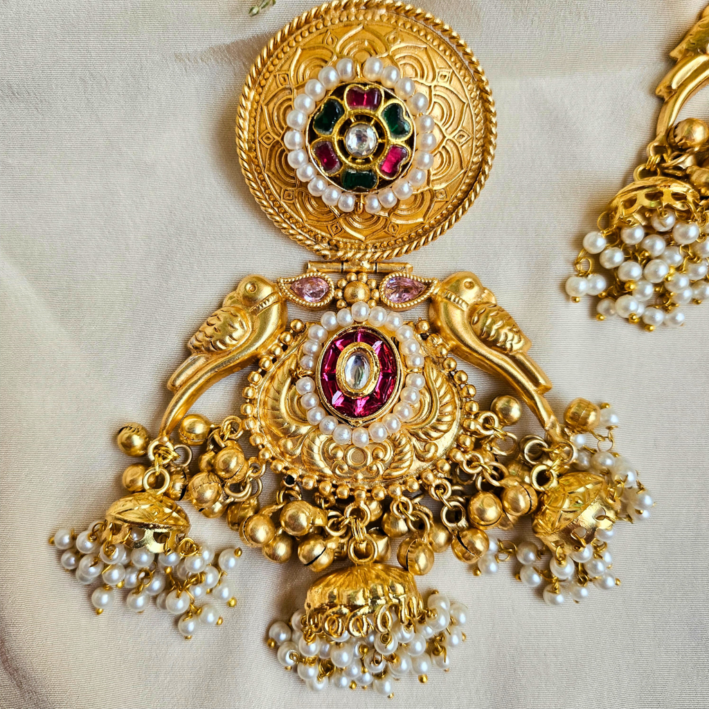 Aayat Kashmiri Pachi Kundan Jhumki : ER021