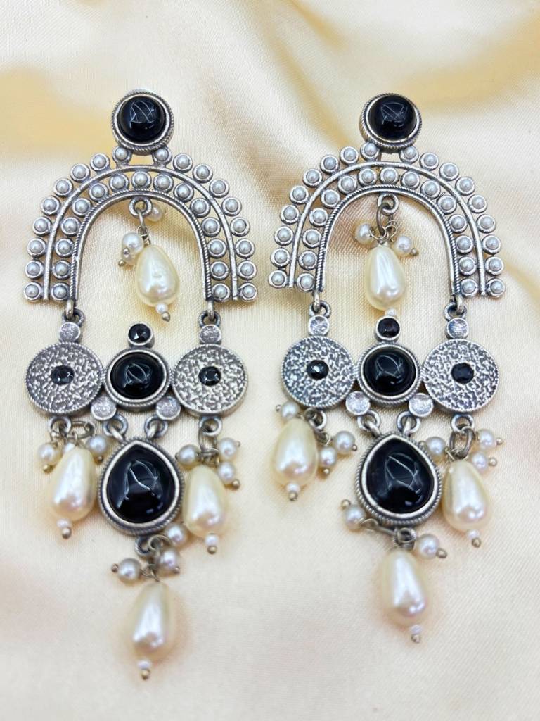 Silver Plated Oxidised Stone & Pearl Embellished Statement Chandbali Earrings : VI26EROX100337