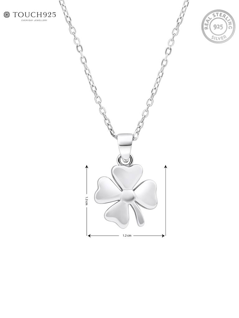 Minimal Clover Charm Necklace : DRNC1665