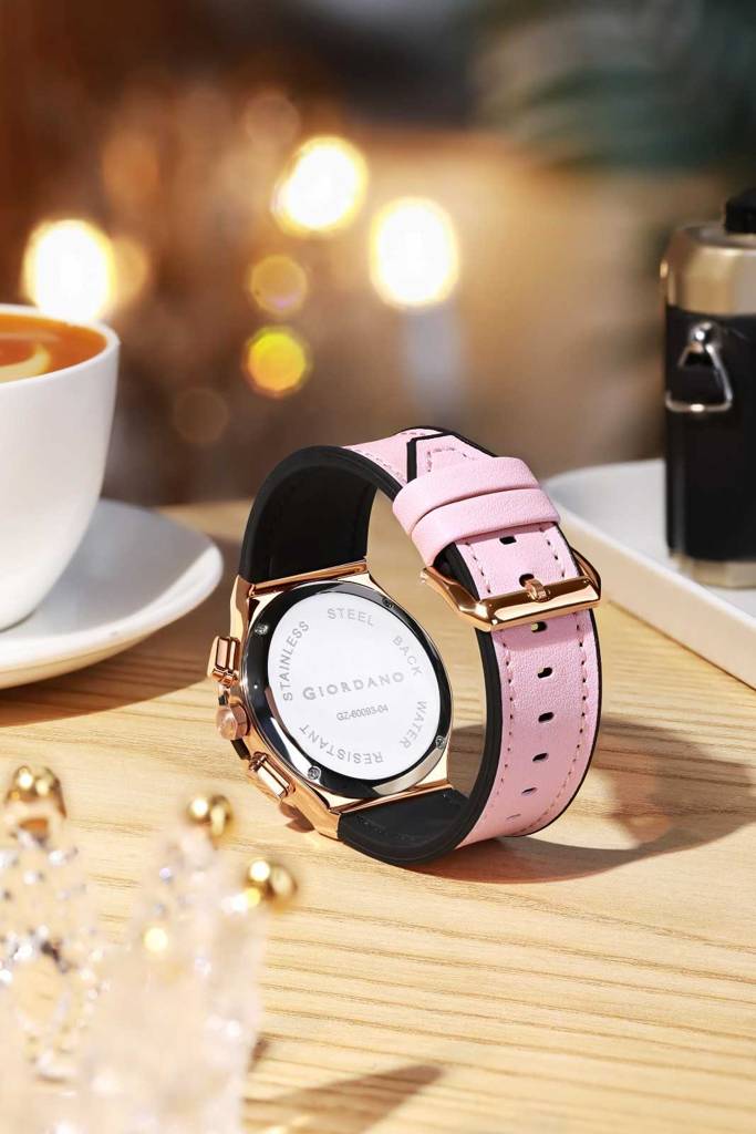 Giordano Analog Watch For Women Â Round Dial, Leather Strap, Crystal-Studded Bezel With Quartz Movement : GZ-60093-04