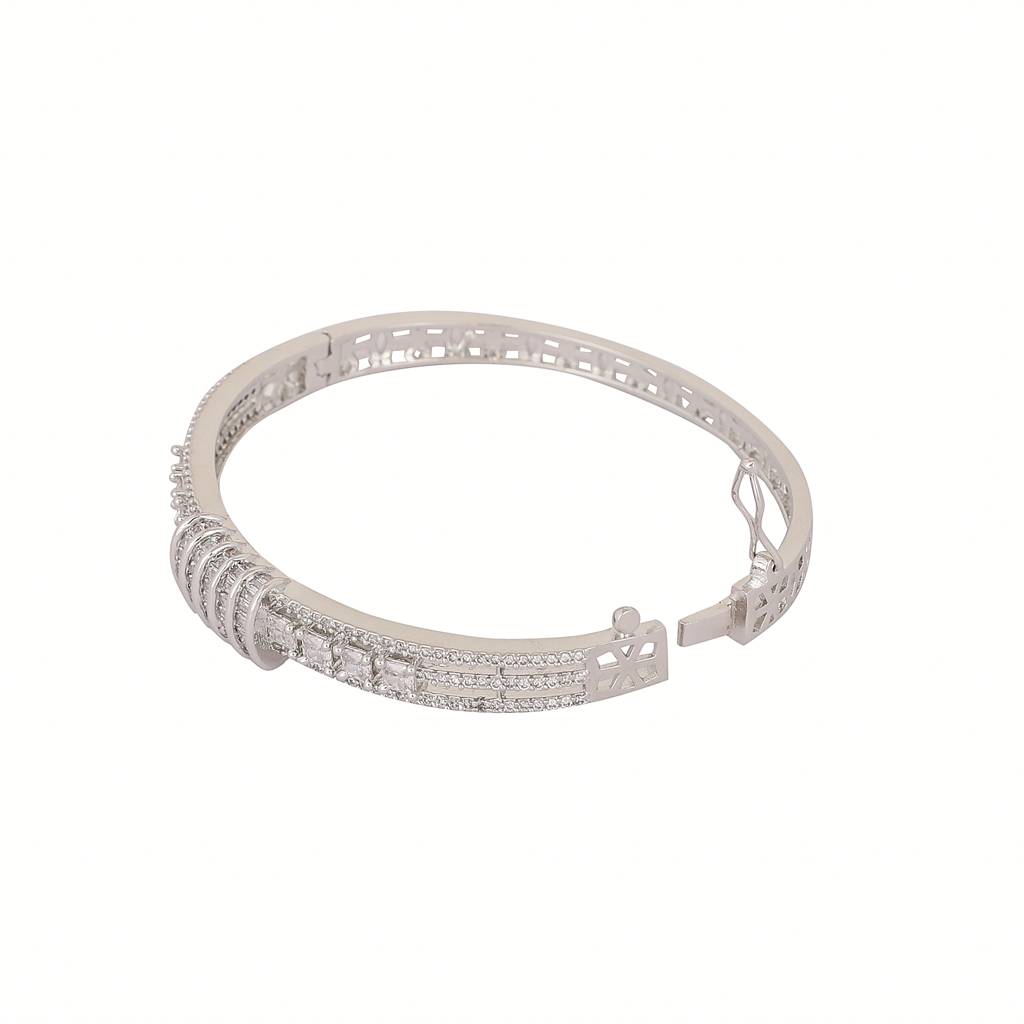 Diamond Radiance Anti Tarnish Bangle : YI24A0298B