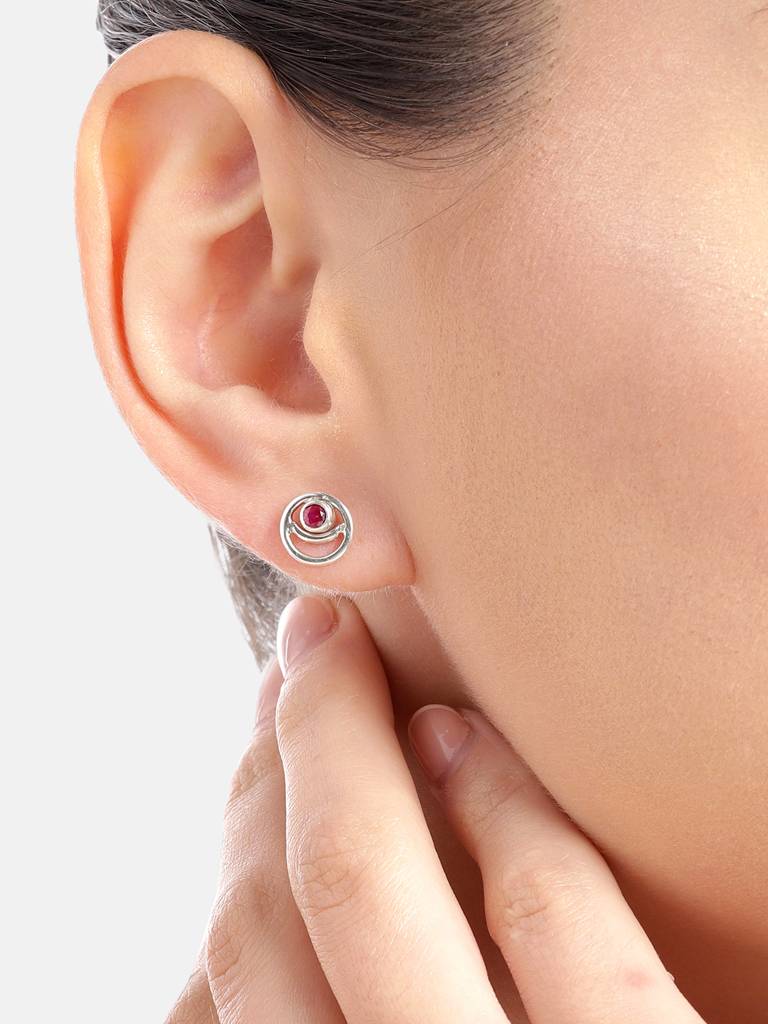 92.5 Silver Spiral Stud : 92.5 Silver Spiral Stud : 92.5 Silver Spiral Stud : 92.5 Silver Spiral Stud : 92.5 Silver Spir