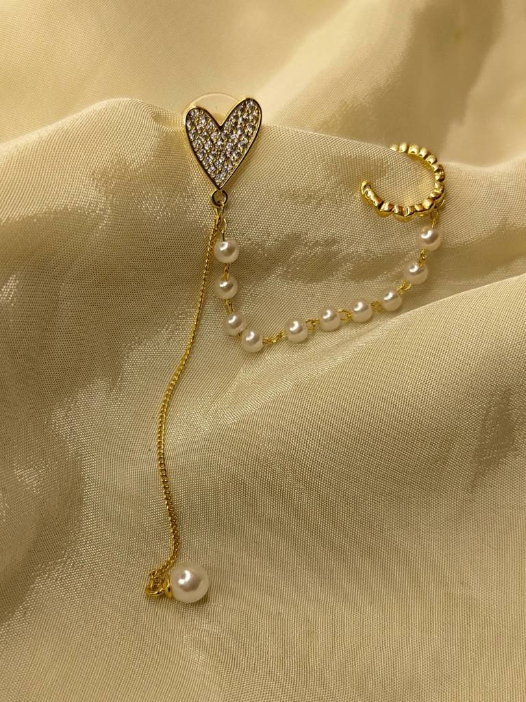 Heart Single Ear Cuff With Pearl Hanging : S925E375HSEP