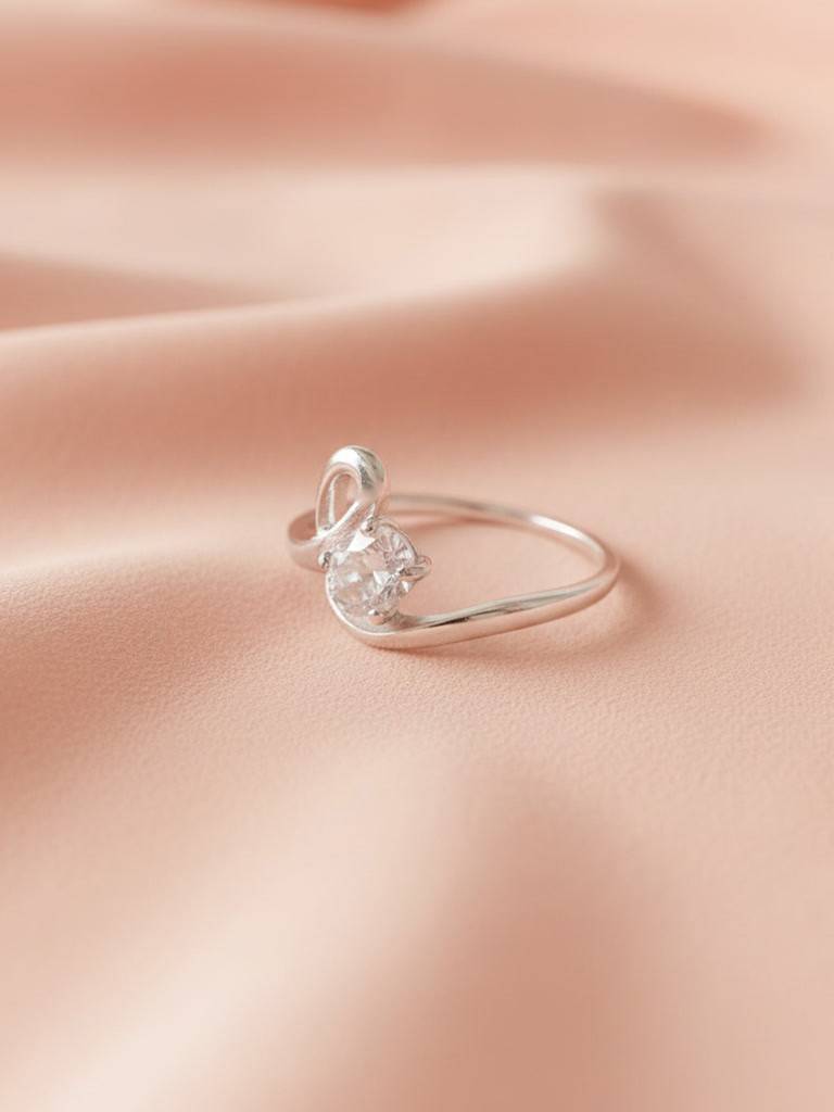 925 Pure Silver Petal Dew Solitaire Rhodium Plated Zircon Ring : LR1343