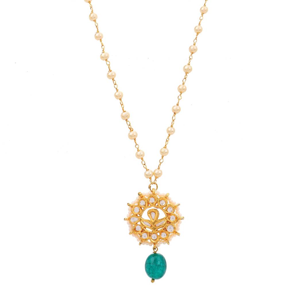 22Kt Gold-Plated Blossom Pearl Chain Necklace Set : PE21014