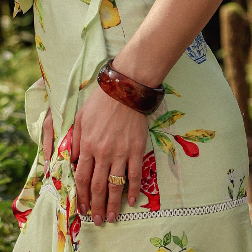 Og Resin Bangle : BA05BA005
