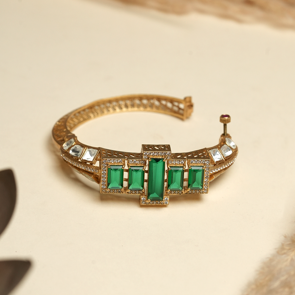 Designer Green Colored Kundan Bracelet : CAO0011MPS
