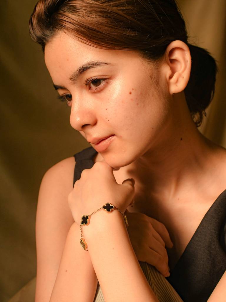 Black Clover Chain Bracelet : ATCB525BCCB