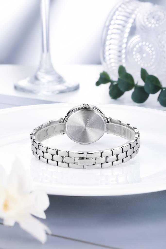 Analog Silver Dial Women'S Watch : A2068-11