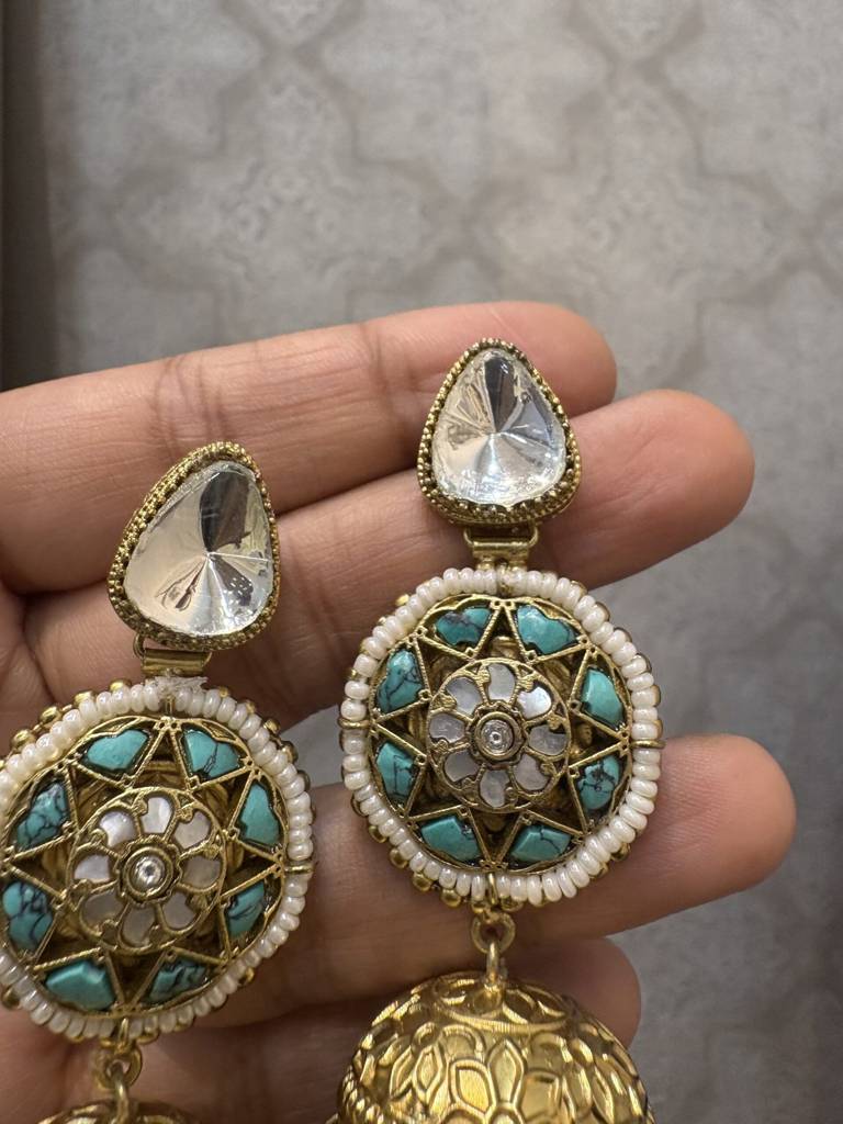 Varali Fusion Earrings : VARALI2750