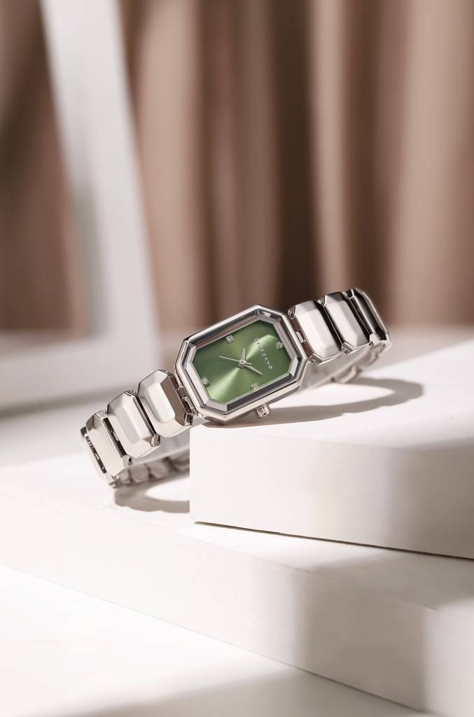 Giordano Stylish Analog Watch For Women With Octagonal Dial, Crystal Hour Markers And Bracelet Style Strap : GZ-60103-11