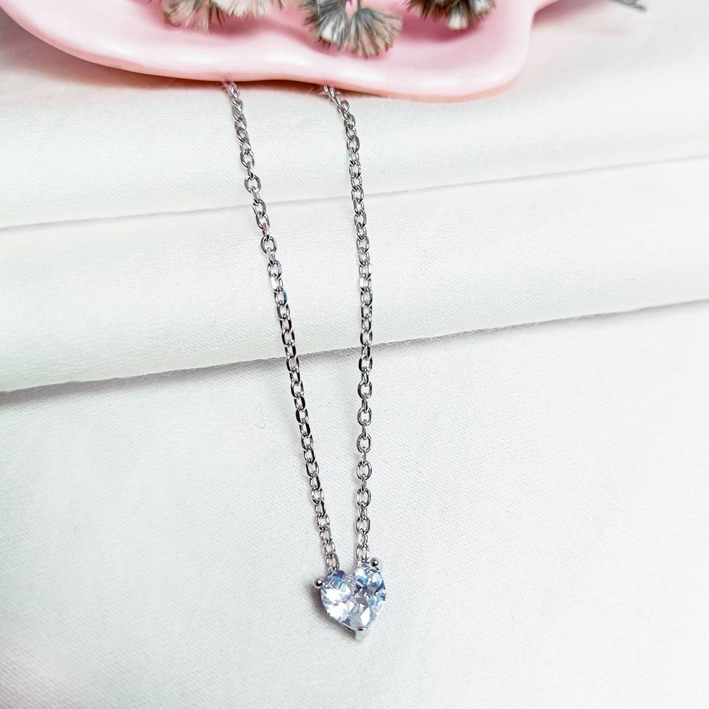 925 Silver Heart Solitaire Necklace : IS-NC-PC-1097
