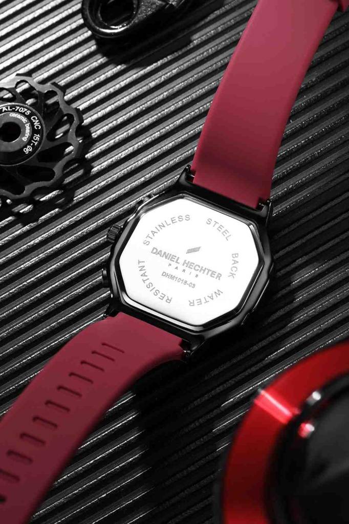Daniel Hechter Paris Daumesnil Collection Analog Watch For Men Hexagonal Chronograph Watch Black Textured Dial,  : DHM1018-03X