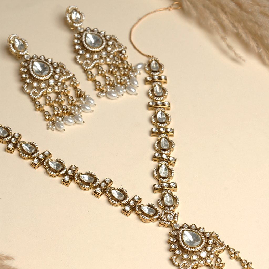 Long Designer Mehendi Polish Kundan Set : CAO0066MKT