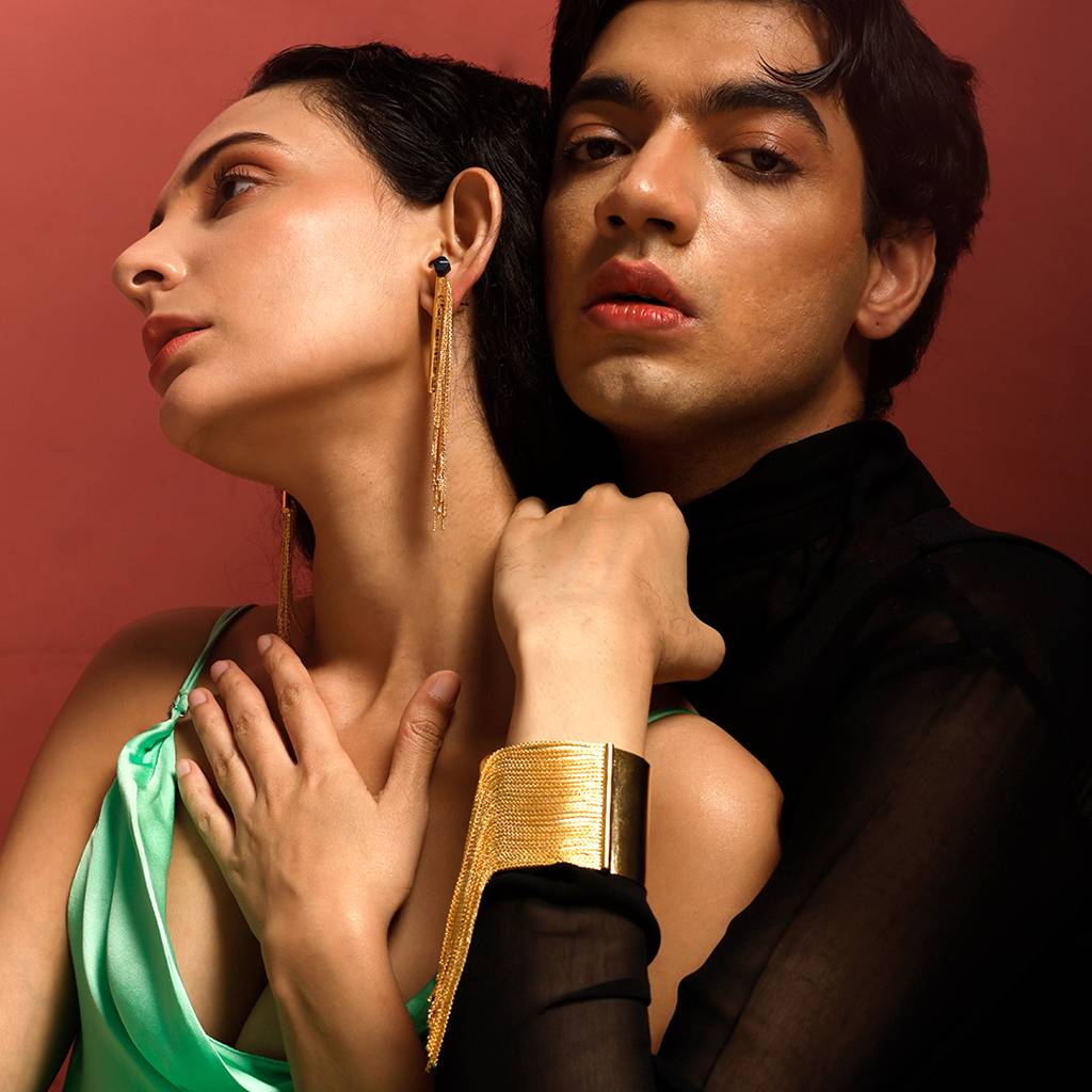 Dangler Gold Cuff : AA-3001