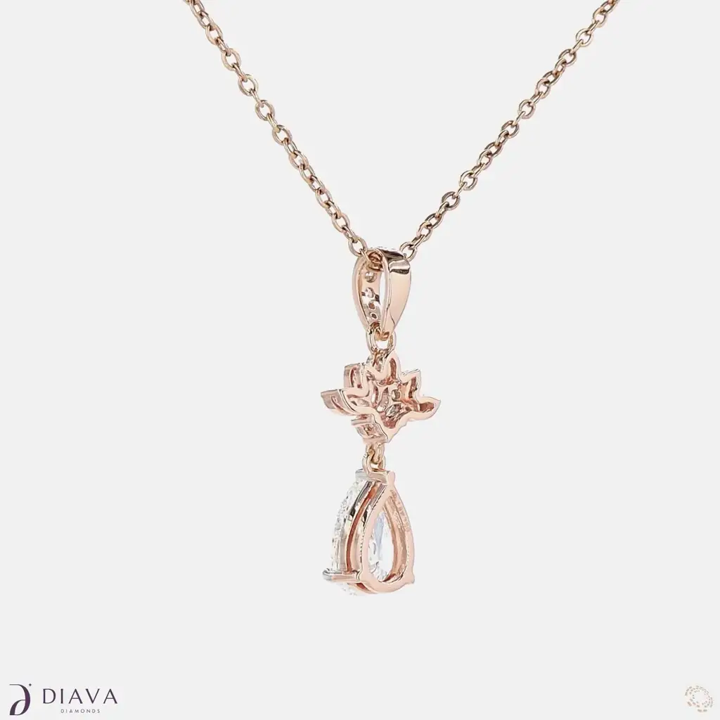 Blooming Teardrop Pendant : BloomingTeardropPendant