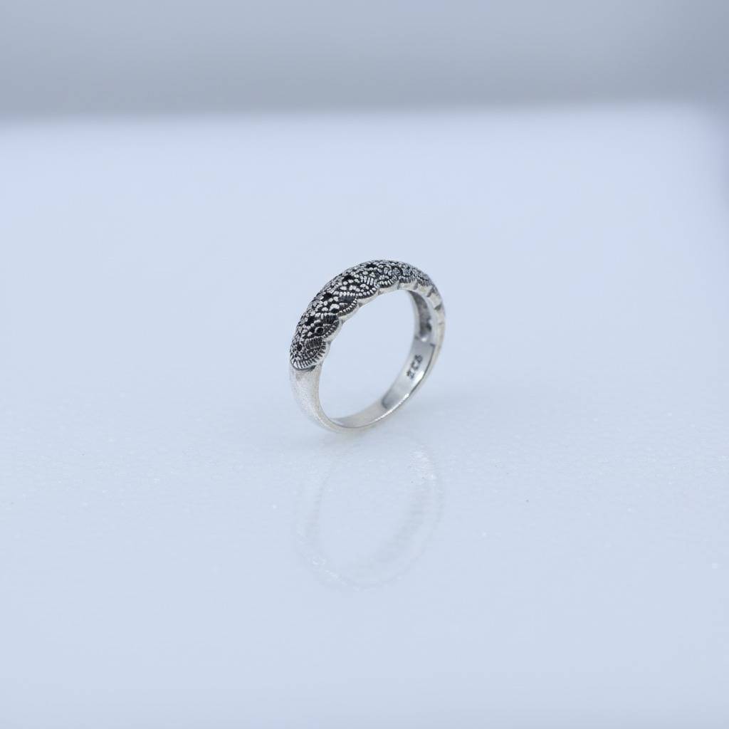 The Heritage Marcasite Ring : LRMRCTH03