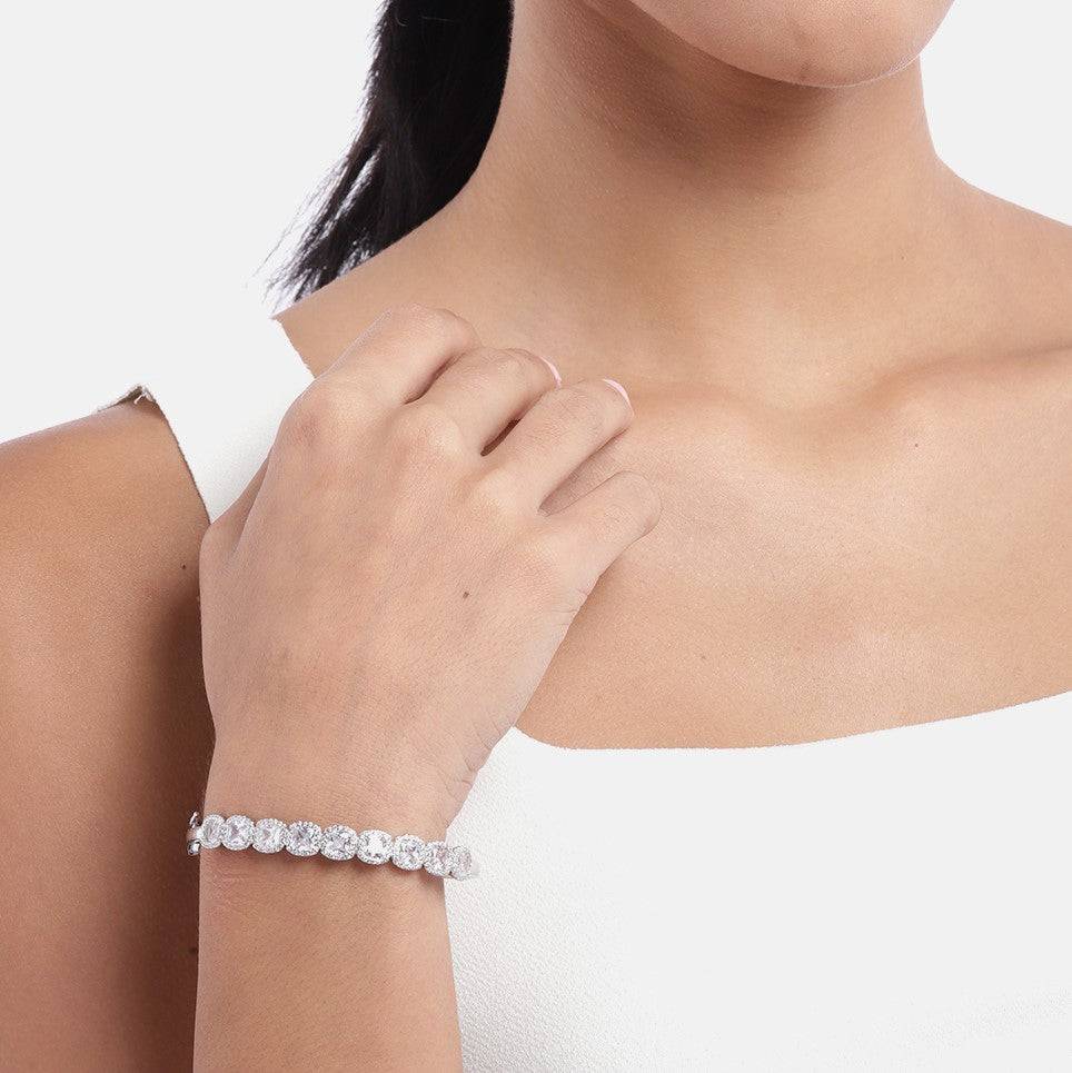 Solitaire Cz Studded 925 Sterling Silver Bracelet : BR-80141