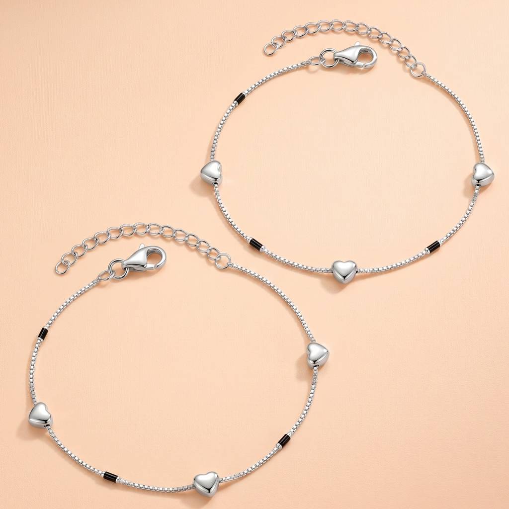 The Amour Silver Heart & Black Bar Box Chain Anklet : AK1121