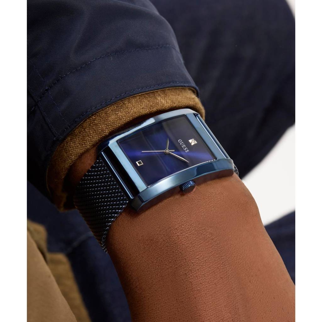 Guess Rectangle 34Mm Blue Dial Analog Men Watch - Gw0898G2 : GW0898G2
