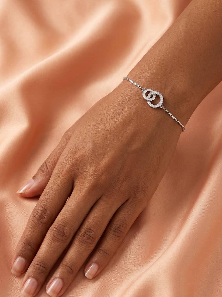 Interlocking Circles Box Chain Bracelet : BR1142