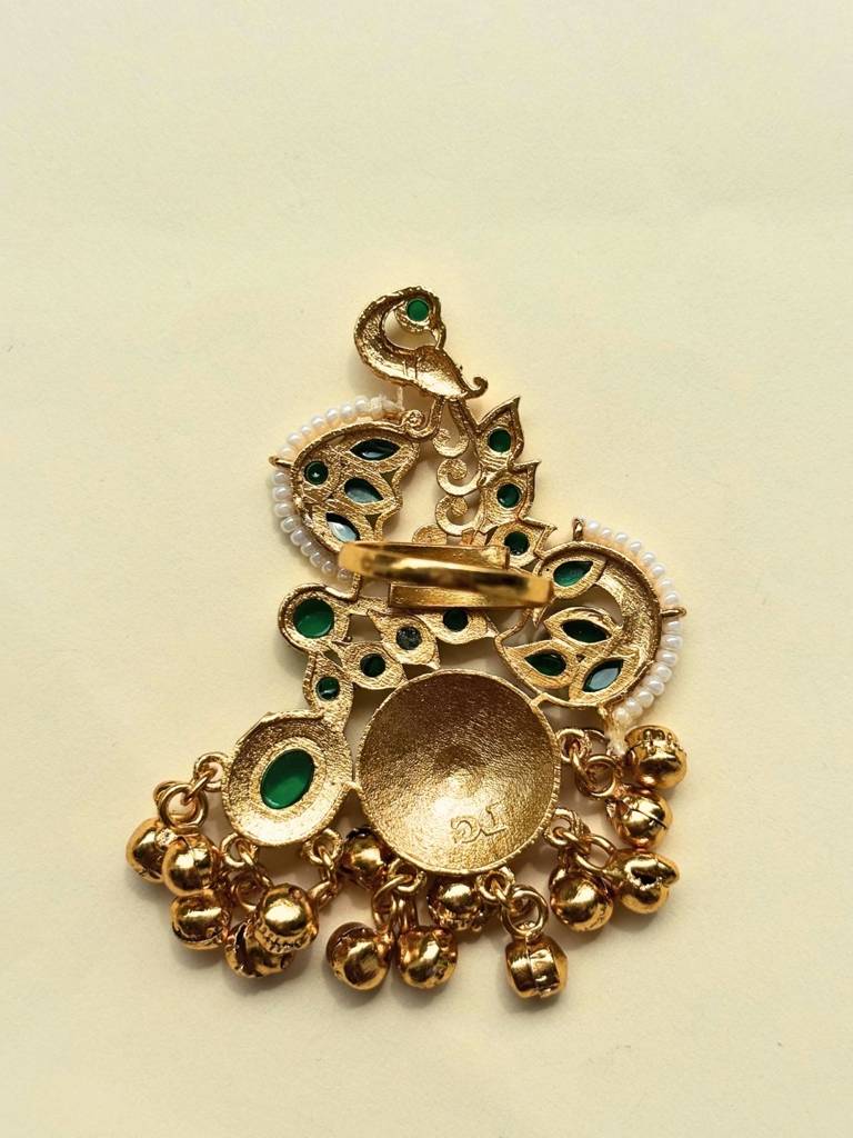 Gold-Plated Kundan Stones Ghungroo Adjustable Finger Ring : VI26RIAD1000035