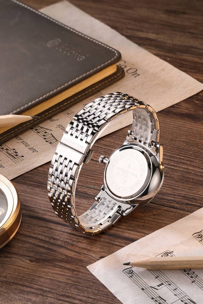 Baker Collection Analog Quartz Watch For Men With Stainless Steel Strap, Luminous Hands And World Map Dial Design : LFM10009-11