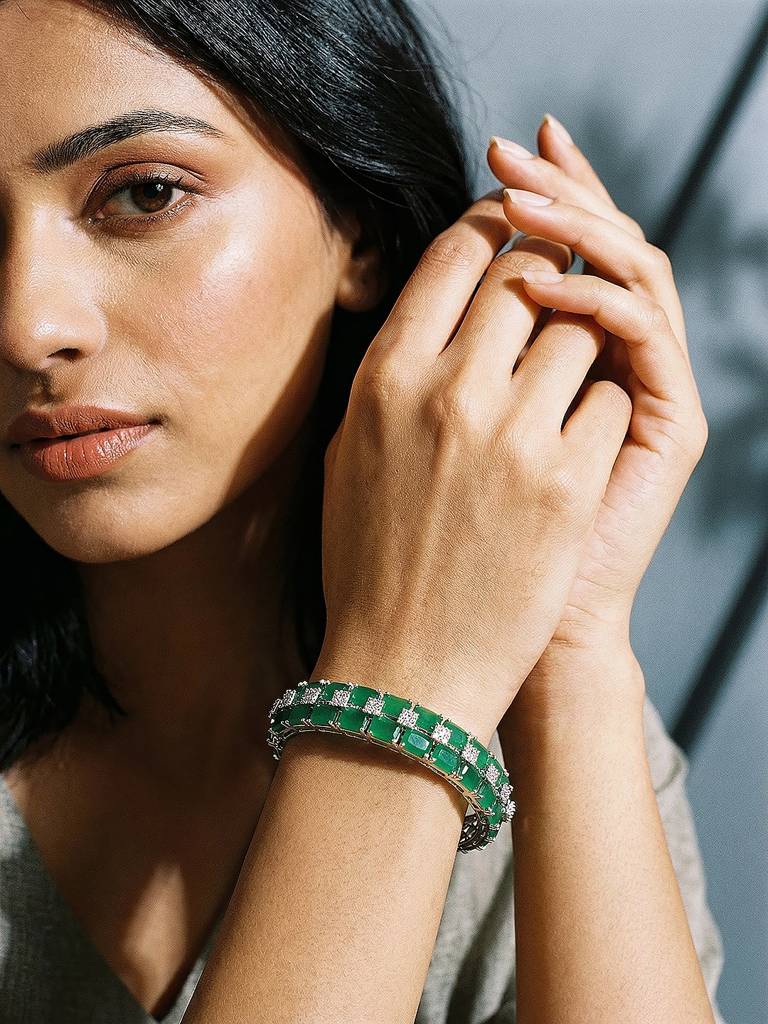 Silver Plated Green Emerald  Zircon Minimal Luxe Bridal Kada Bracelet : SJBR2930