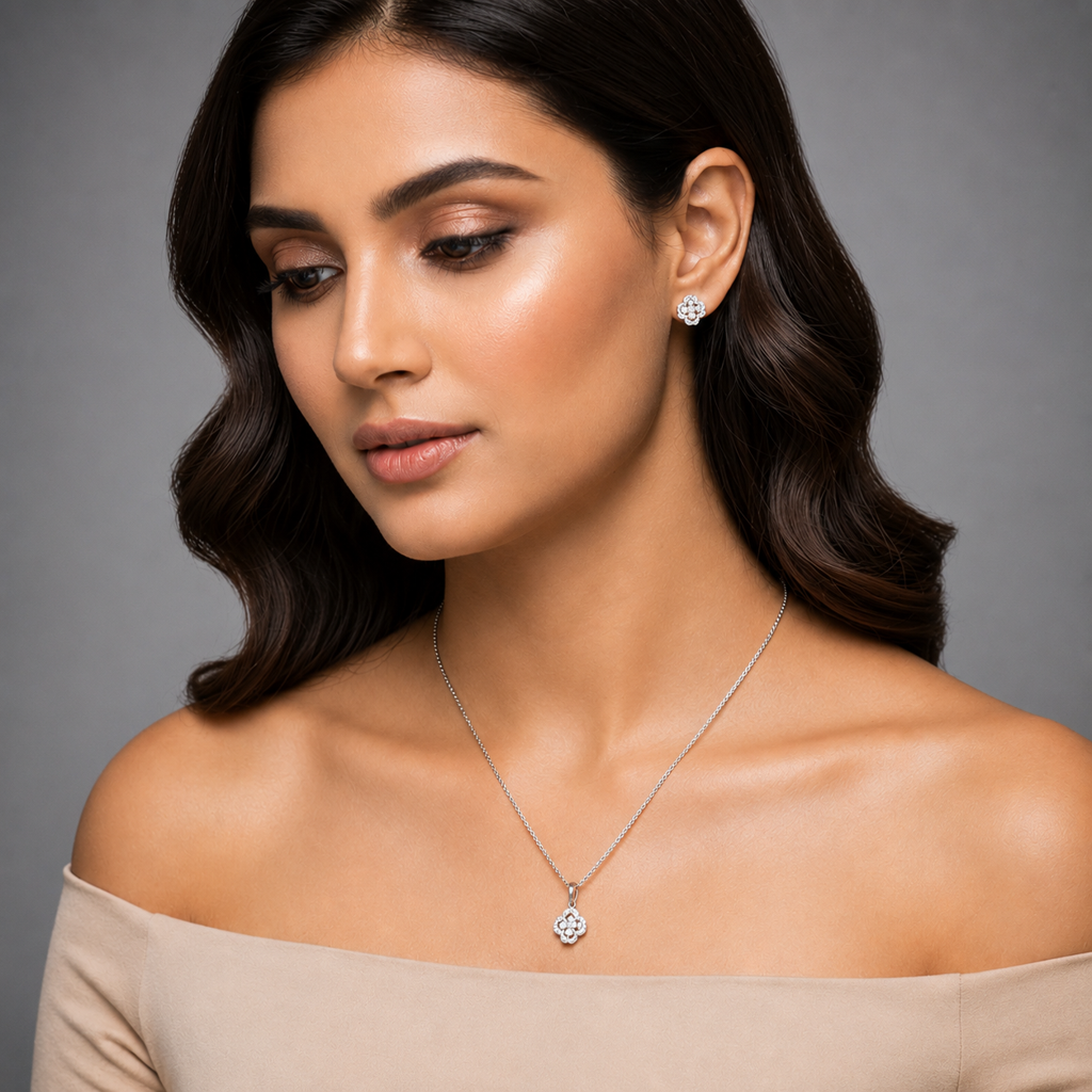925 Silver Sparkling Floral Pendant  Set : PEC02770