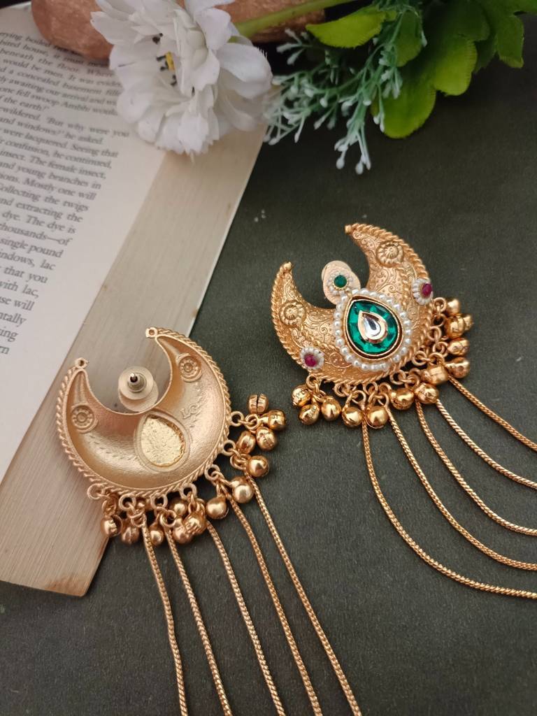 Brass-Plated Pachi Kundan & Ghungaroo Beaded Kashmiri Crescent Shaped Drop Earrings : VS105314