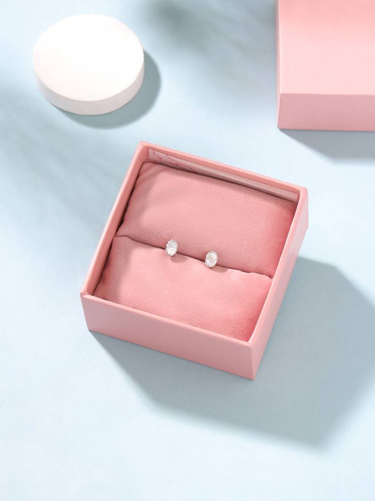 Kicky And Perky 925 Sterling Silver Mop Stud Earring : VSILIJE029_S