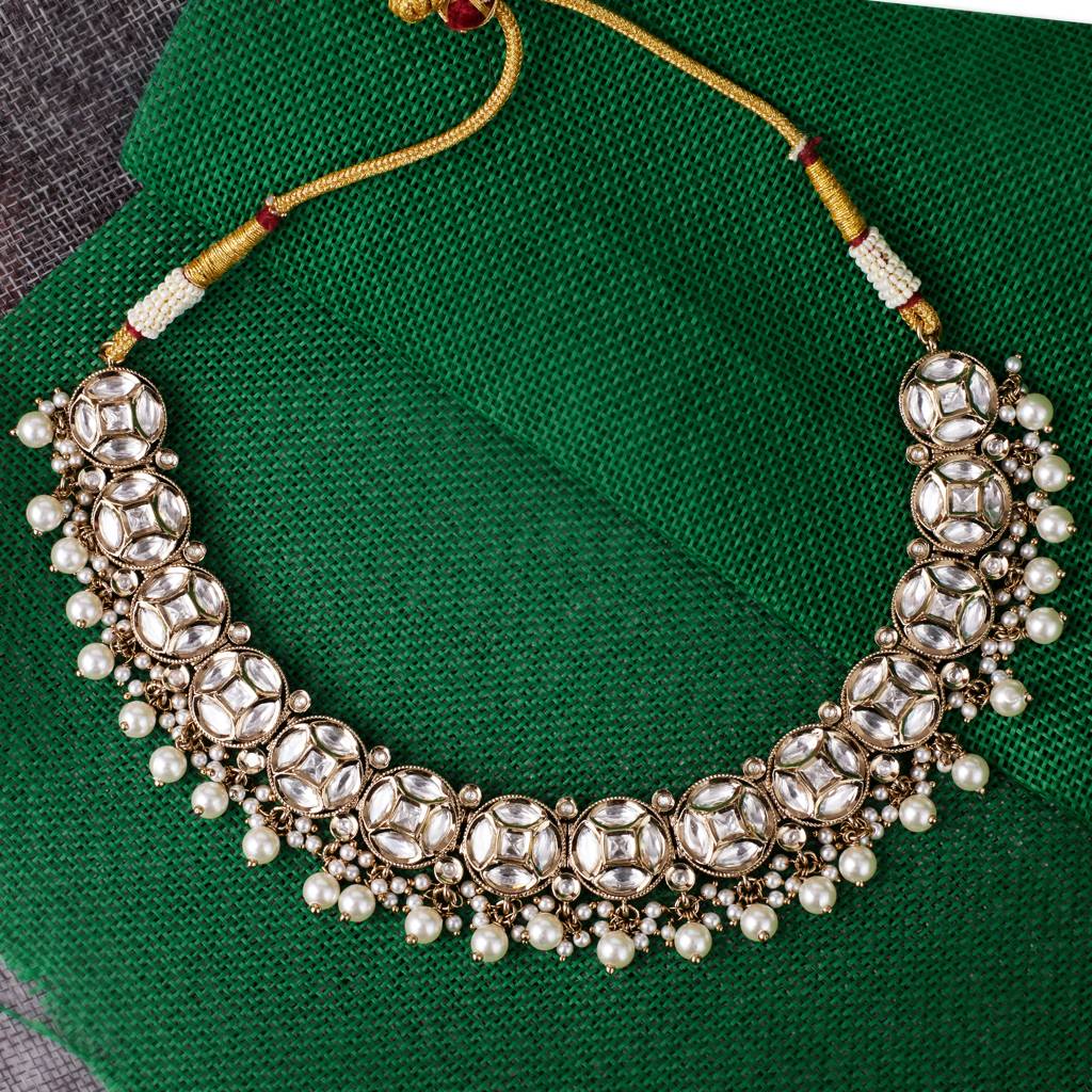 Desirable Round Shape Mother Of Pearl Uncut Kundan Stone Gold Plated Brass Choker Necklace Set For Women And Girls : 5HS212