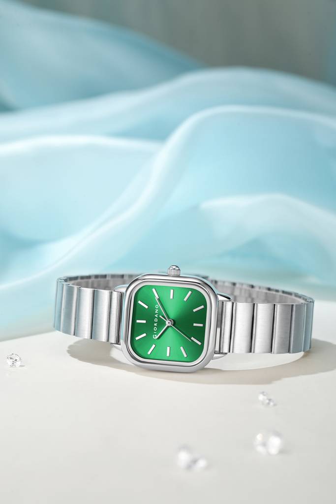 Giordano Classic Square Watch For Women Â Polished Stainless Steel Strap, Minimalist Compact Design-Gz-60098 : GZ-60098-33