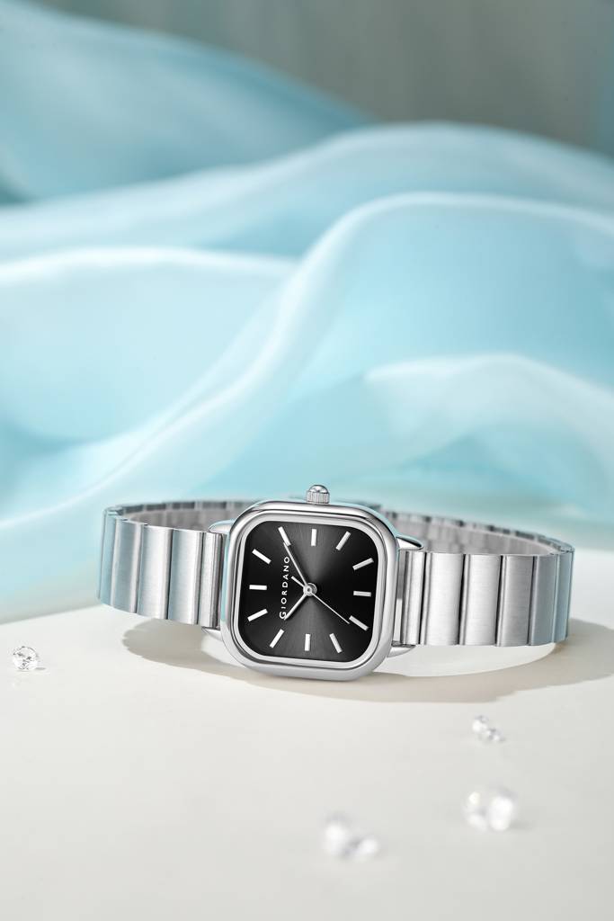 Giordano Classic Square Watch For Women Â Polished Stainless Steel Strap, Minimalist Compact Design-Gz-60098 : GZ-60098-11