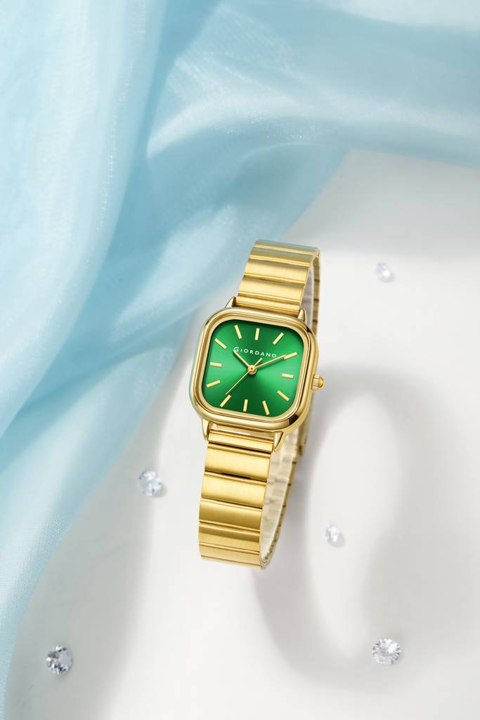 Giordano Classic Square Watch For Women Â Polished Stainless Steel Strap, Minimalist Compact Design-Gz-60098 : GZ-60098-44