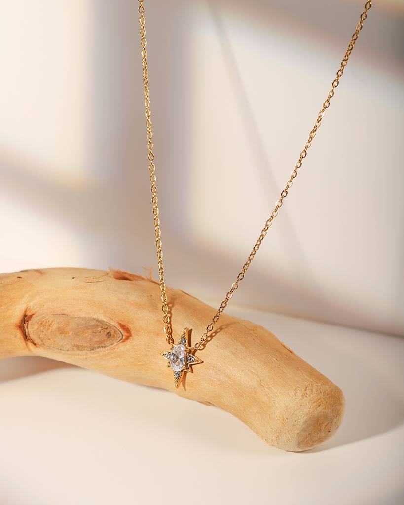 18Kt Gold Plated Octogonal Star Pendant Neckalce, Celest : INCELEST