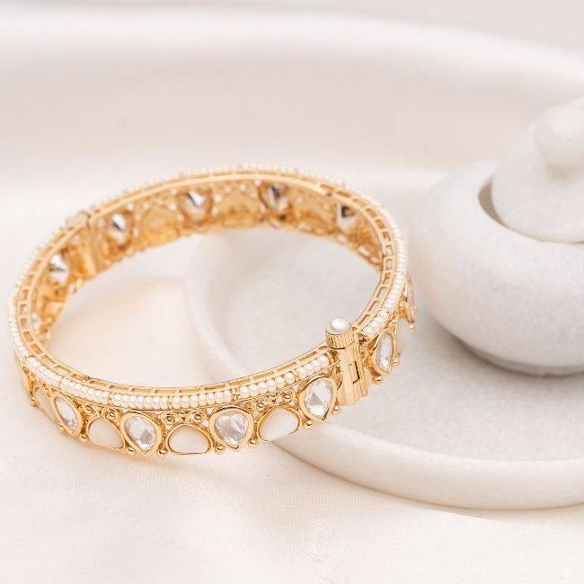 Yuva Mop & Kundan Bangle : PA-1400