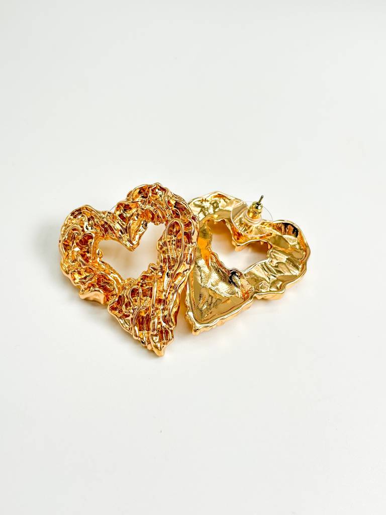 Vintage Couture Heart Stud Earrings : E0010