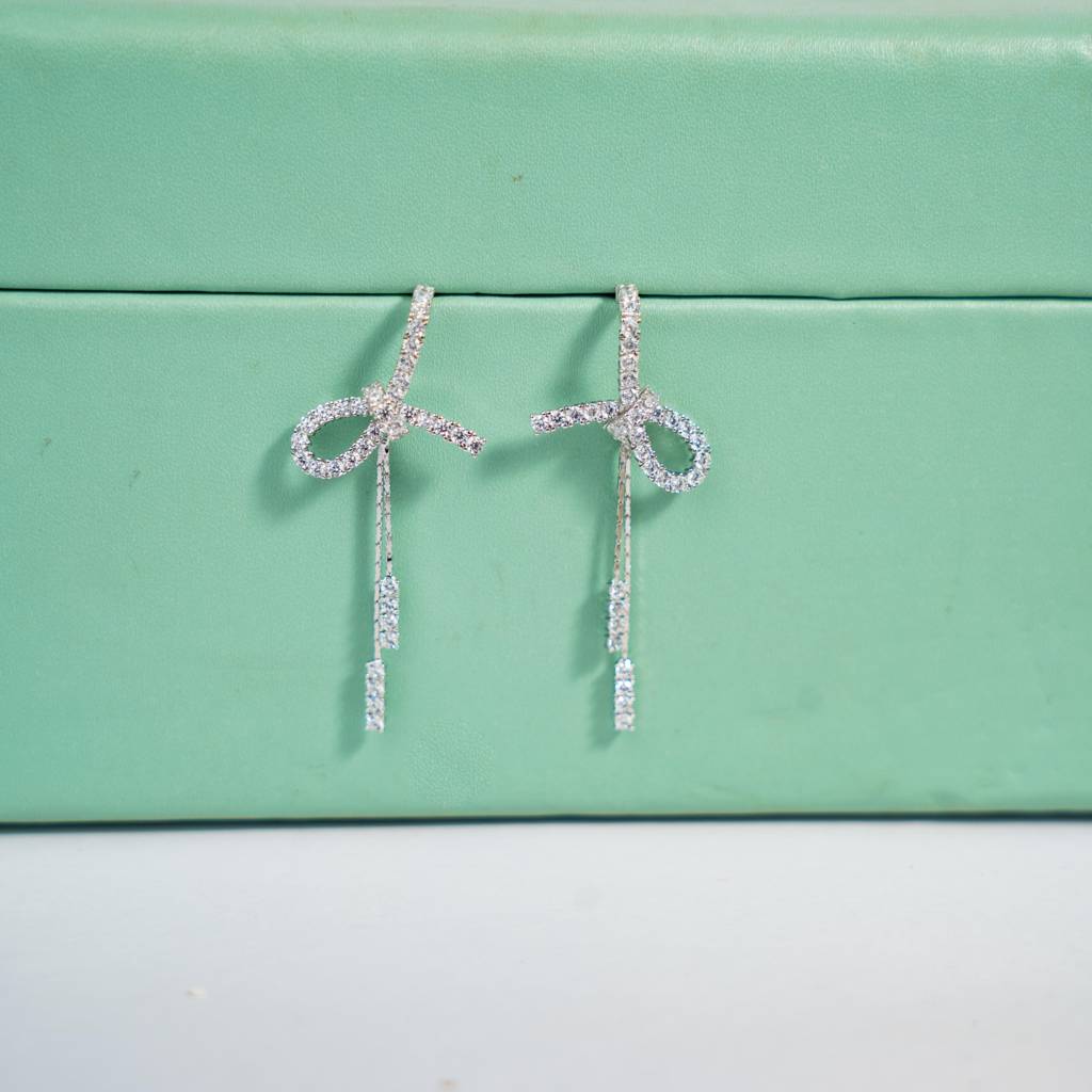 Hera: 925 Sterling Silver Knotted Dangle Earrings For Women : 6EA